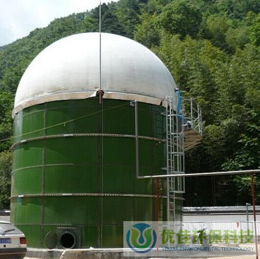 沼氣儲氣柜工程現場